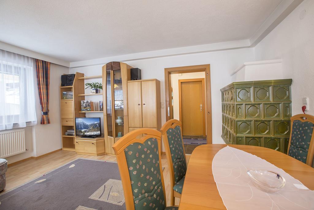 Landhaus Vier Jahreszeiten Krimml Bagian luar foto